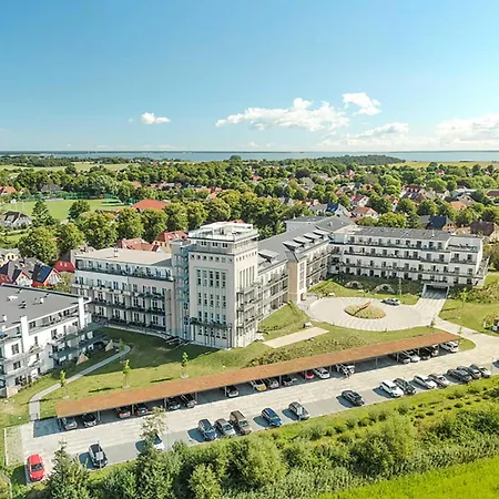 Sommerbrise - 5 Sterne Fuer Ganze Familie Im Ostseebad Apartament Wustrow (Fischland)